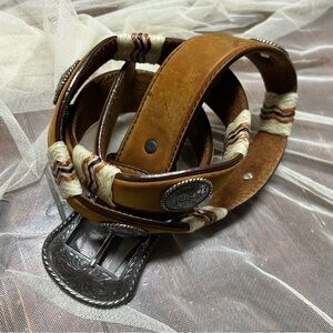Vintage Tony Lama western belt size 33 with removable buckle